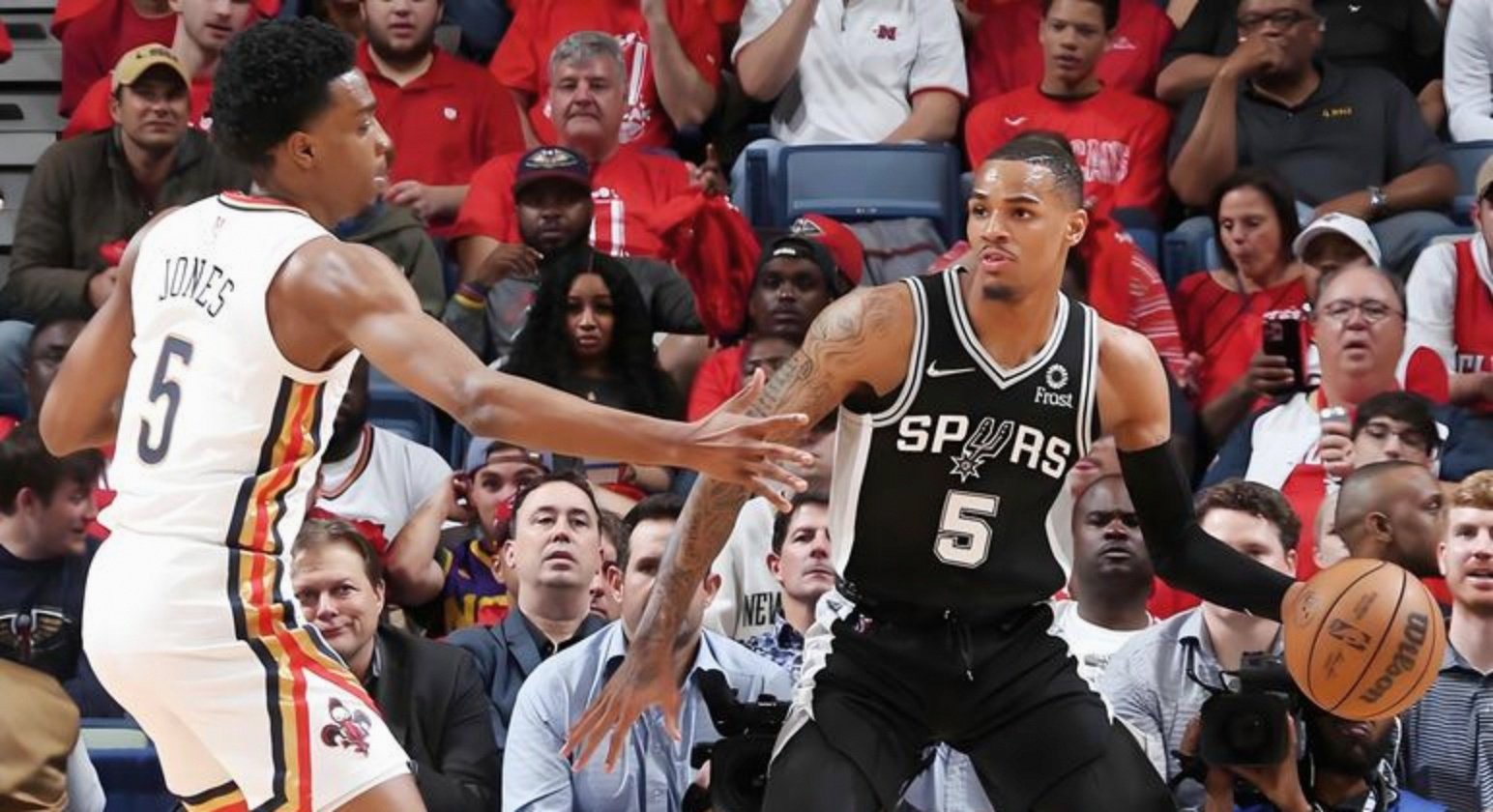 包含开拓者主场告捷,球员状态逐渐回暖的词条 包含开拓者主场告捷,球员状态逐渐回暖的词条