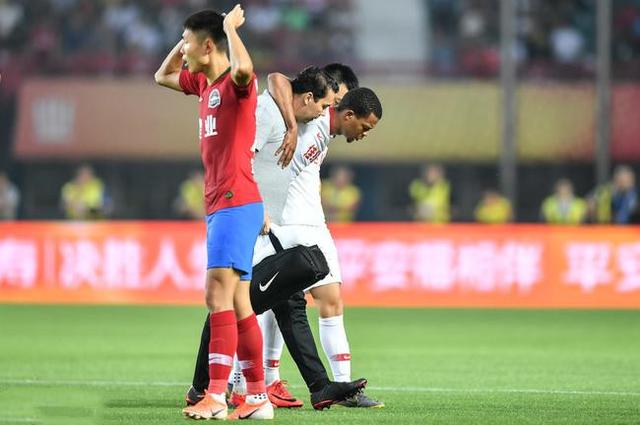 南方继续取胜,积分榜上占据领先位置的简单介绍 南方继续取胜,积分榜上占据领先位置的简单介绍